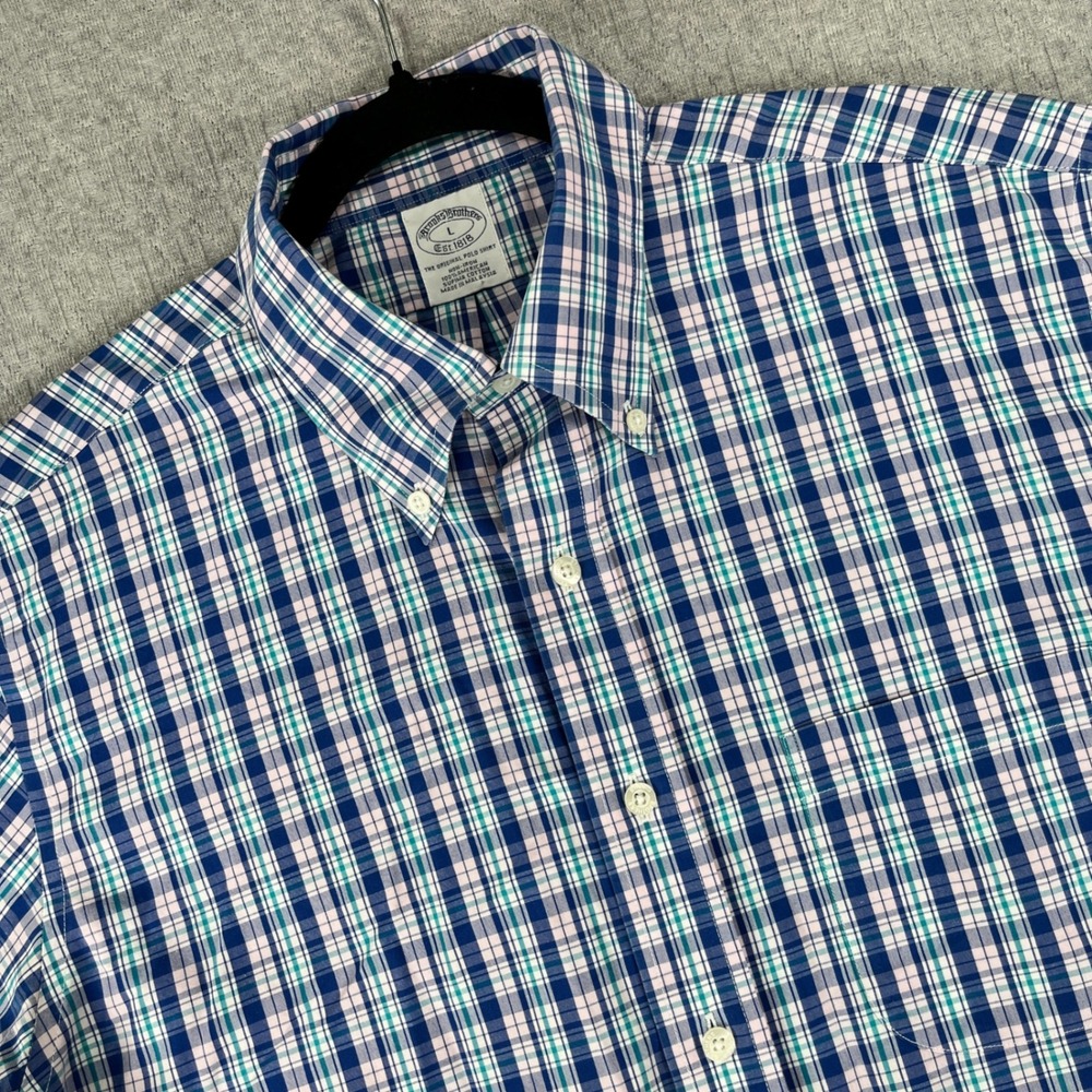 Brooks Brothers Button Down Shirt Men L Blue Pink Plaid Check Short Sleeve